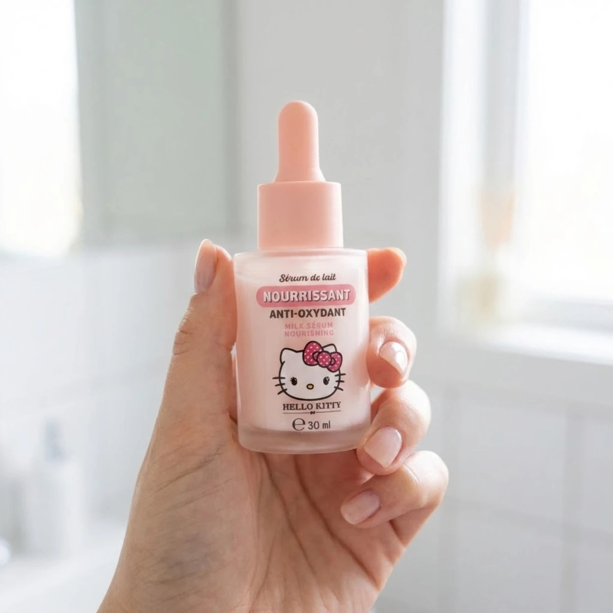 Hello Kitty Serum mit Antioxidantien